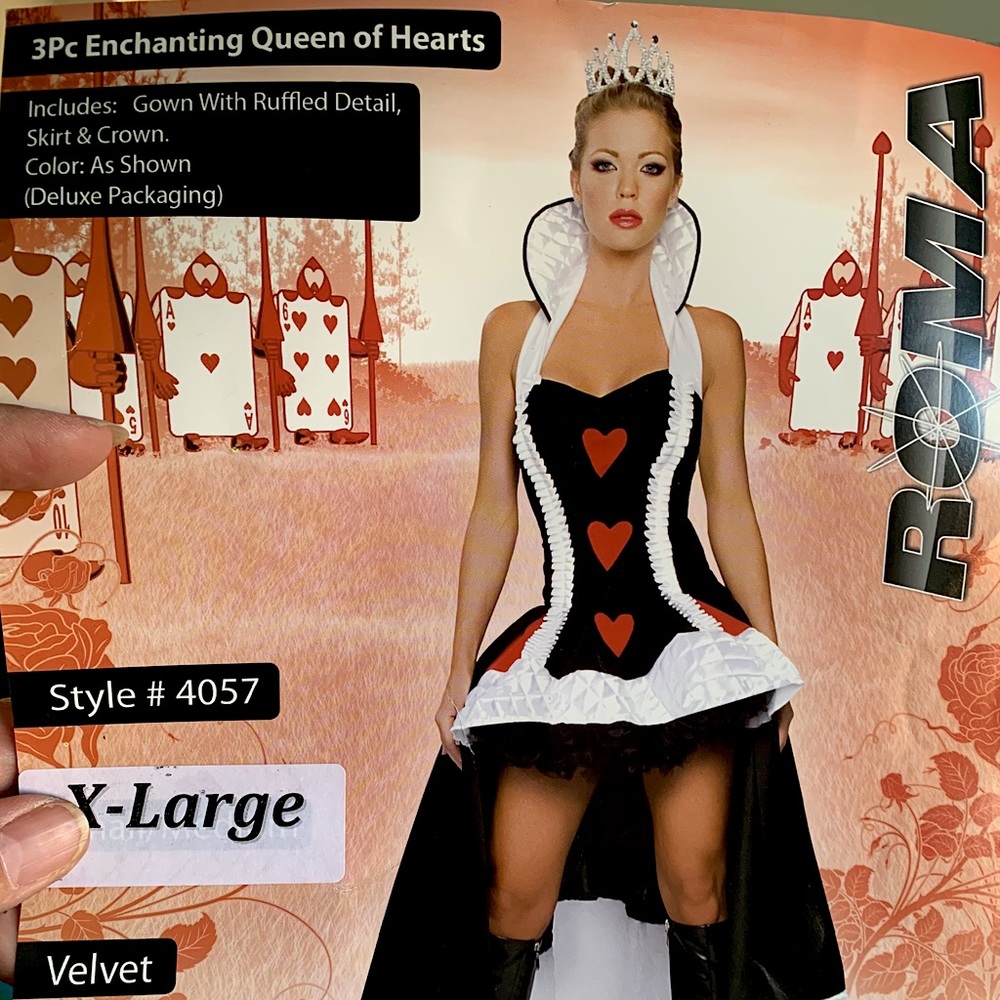 Queen of Hearts Costume. Condition: Good as New